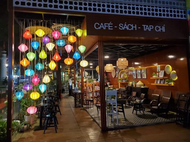 Đẹp Cafe sách quận 1