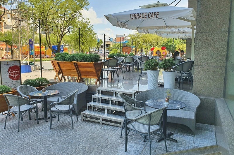 Terrace Cafe sân vườn ở quận 1