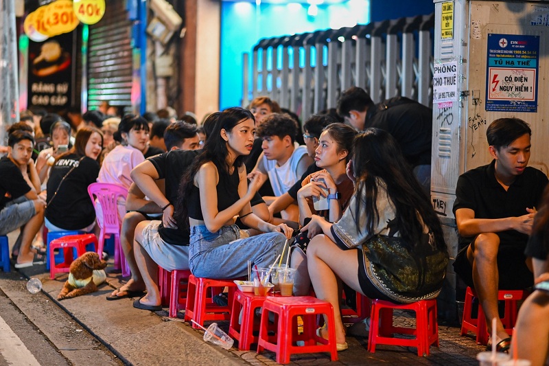 Cà phê Vợt - Quán cafe lề đường quận 1