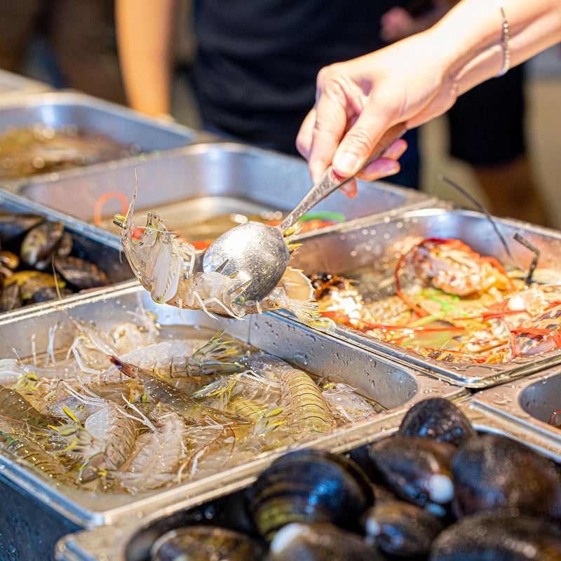 iSEAFOOD là cái tên hàng đầu trong các địa chỉ buffet hải sản Hạ Long.