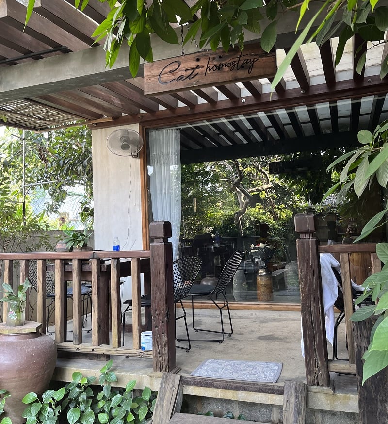 Địa chỉ Cat homestay Huế tại: 16 kiệt 79, 79 Minh Mạng, Thủy Xuân, Thành phố Huế, Thừa Thiên Huế.