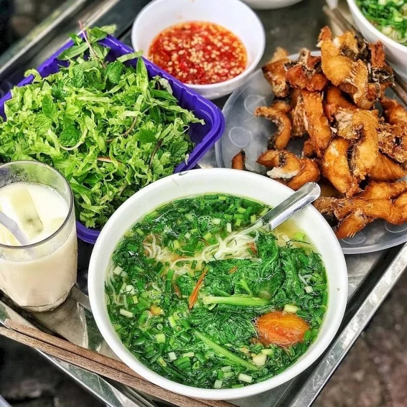 Bún cá Hà Nội Thủ Khoa Huân.