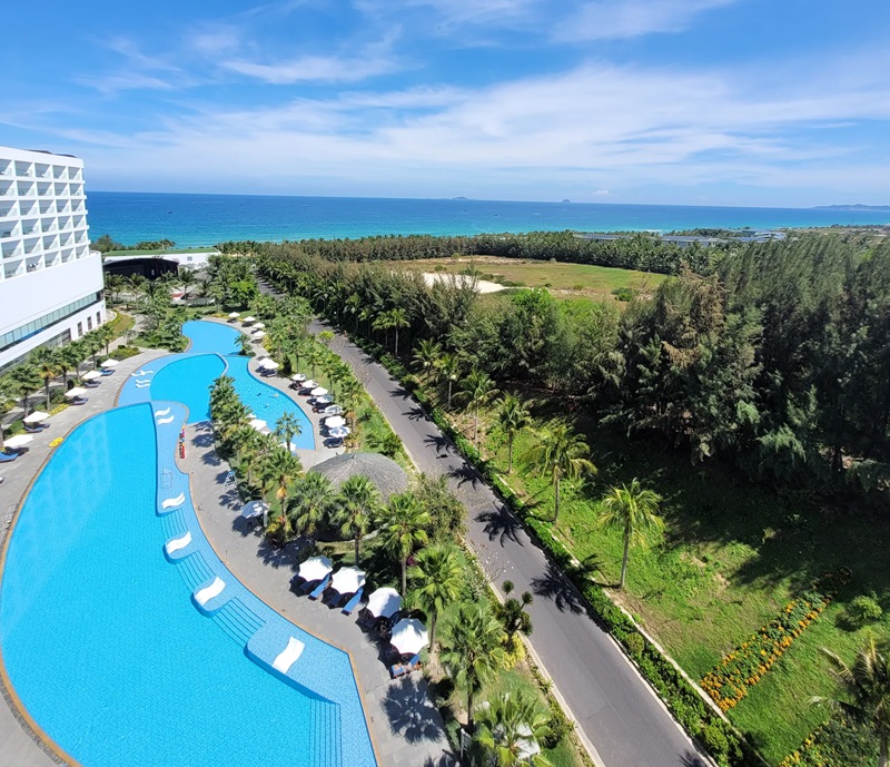 Đánh giá Selectum Noa Resort Cam Ranh.